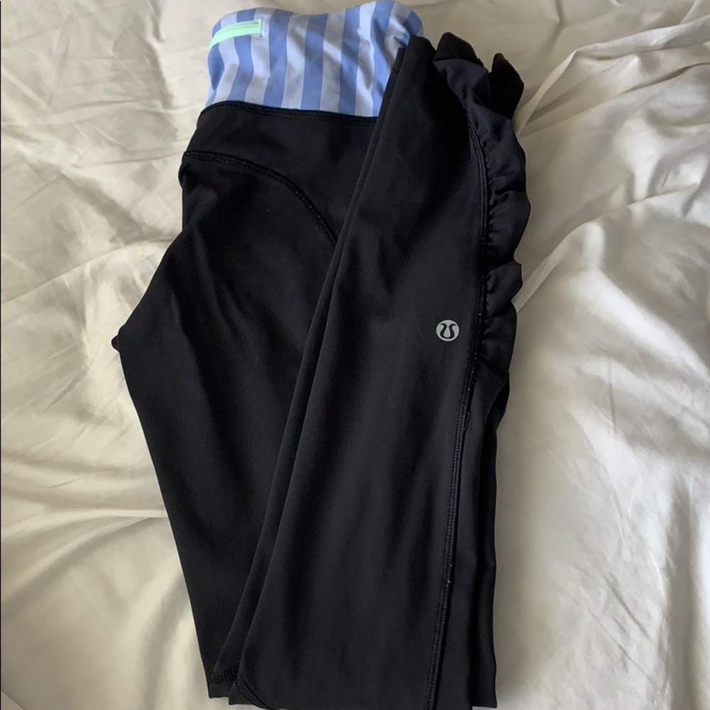 lululemon black ruffled leggings